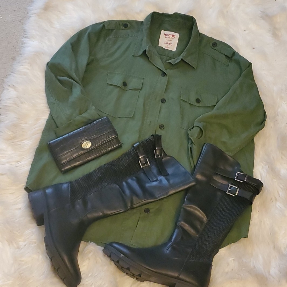 Button Up!